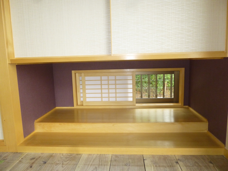 自然の風合いがやさしく溶け込むを感じる部屋
