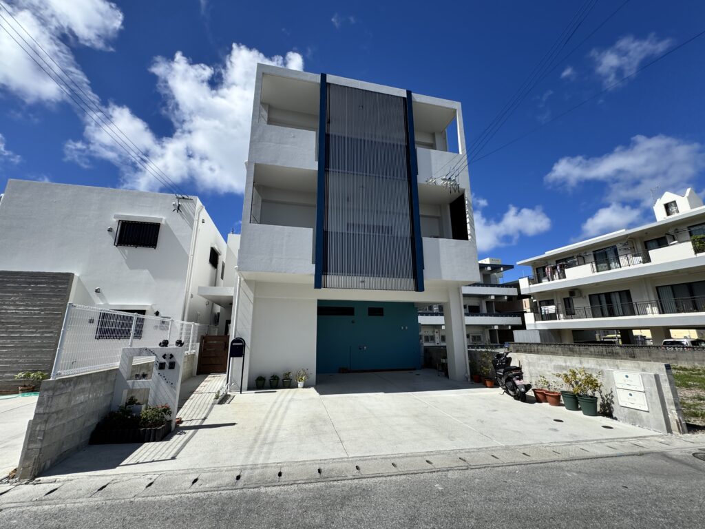 子育ても安心!内階段で繋がる同居型二世帯住宅